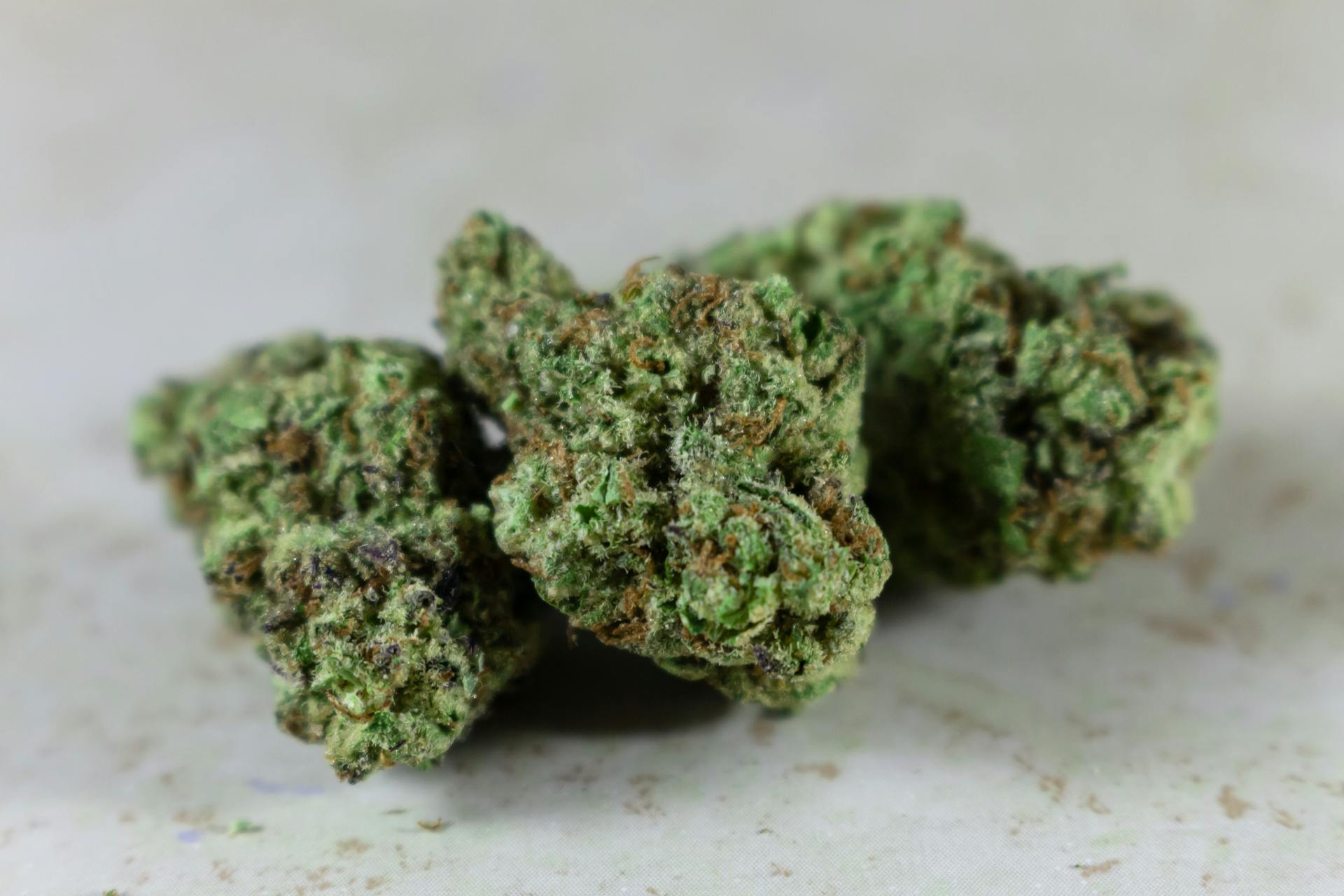 | BudsByMail Canada Best Indica Online in Canada | BudsByMail Canada